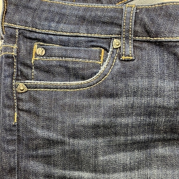 Kut From The Kloth Bermuda Shorts Mid Rise Size 8P - Picture 13 of 16